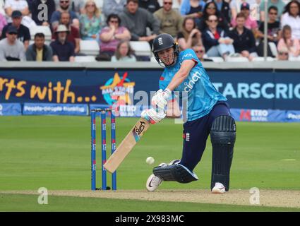 Chelmsford, Regno Unito. 29 maggio 2024. Chelmsford, INGHILTERRA - MAGGIO 29: England Women's Natalie Sciver-Brunt in azione durante la 3rd Women's Vitality IT20 tra Inghilterra e Pakistan al Cloud County Ground il 29 maggio 2024 a Chelmsford, Inghilterra. Crediti: Action foto Sport/Alamy Live News Foto Stock