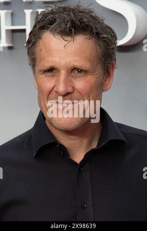 Londra, Regno Unito. 29 maggio 2024. Nella foto: L'ex canottiere olimpico James Cracknell e la moglie Jordan Connell partecipano alla proiezione di gala britannica di Young Woman and the Sea a Curzon Mayfair. Credito: Justin ng/Alamy Live News Foto Stock