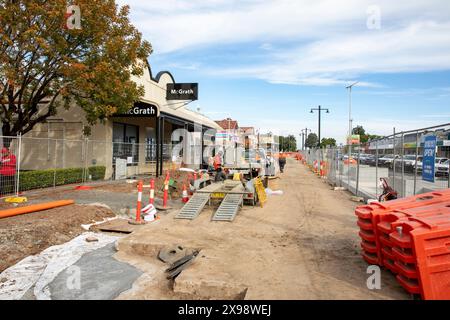 Centro città di Scone, città nella regione di Hunter nel nuovo Galles del Sud con lavori di modernizzazione del centro città, New South Wales, Australia Foto Stock