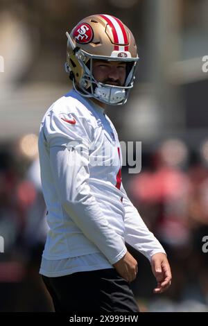 29 maggio 2024; Santa Clara, CA, Stati Uniti; Jake Moody (4), kicker dei San Francisco 49ers, durante le attività organizzate del team presso il SAP Performance Center vicino al Levi's Stadium. Foto: Stan Szeto - immagine dello sport Foto Stock