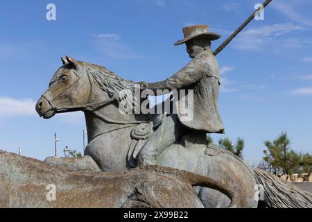 Scultura di Gardiano a Saintes Maries de le Mer Foto Stock