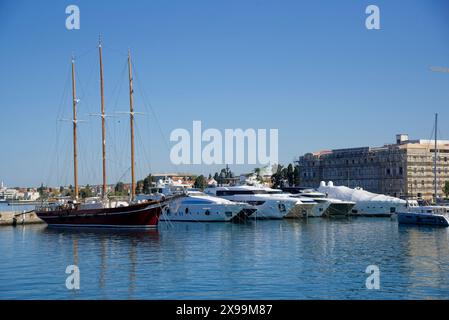 le Port de Zadar sur la cote Dalmate en croatie Foto Stock