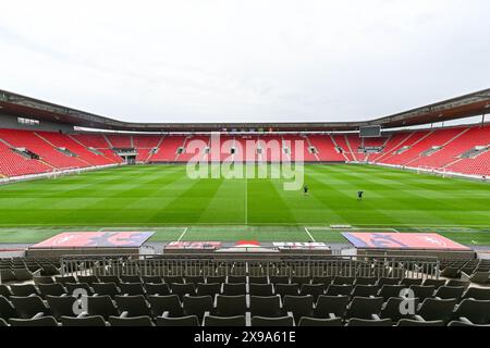 Praga, Repubblica Ceca. 30 maggio 2024. Fortuna Arena nel corso di una sessione di allenamento Matchday -1 in vista della partita di calcio tra le squadre nazionali femminili della Repubblica ceca e del Belgio, denominata The Red Flames nella terza giornata del gruppo A2 nella fase di campionato del concorso UEFA Women's European Qualifiers 2023-24, giovedì 30 maggio 2024 a Praga, Repubblica Ceca. Crediti: Sportpix/Alamy Live News Foto Stock