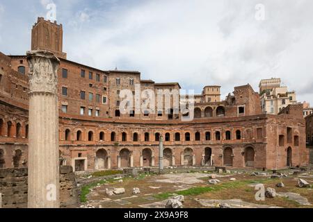 Vista del mercato di Traiano a Roma. Il foro dell'imperatore Traiano Foto Stock