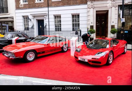 McLaren F1 vincitrice delle vetture esposte al Savile Row Concours London W1 UK 2024 Foto Stock