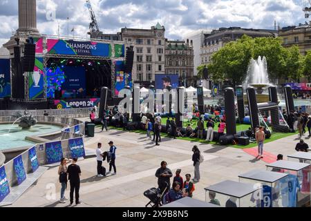 Londra, Regno Unito. 30 maggio 2024. Il Champions League Festival conquista Trafalgar Square prima della partita finale. Il Borussia Dortmund affronterà il Real Madrid allo Stadio di Wembley il 1 giugno. Crediti: Vuk Valcic/Alamy Live News Foto Stock