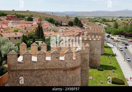 Vista dalle mura fortificate di Avila, Spagna Foto Stock