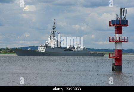 La fregata spagnola di difesa aerea Almirante Juan de Borbón, raffigurata sul Tamigi vicino a Gravesend in arrivo per una visita di cortesia a Londra. La nave da guerra di 146,7 m. Foto Stock