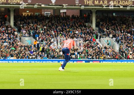 Londra, Regno Unito. 30 maggio 2024. Londra, Inghilterra, giovedì 30 maggio 2024: Jofra Archer (22 Inghilterra) torna in Inghilterra all'attacco di bowling durante la quarta partita Vitality T20 International tra Inghilterra e Pakistan al Kia Oval di Londra, Inghilterra, giovedì 30 maggio 2024. (Claire Jeffrey/SPP) credito: SPP Sport Press Photo. /Alamy Live News Foto Stock