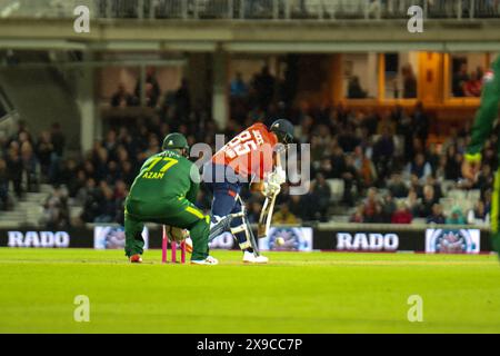 Londra, Regno Unito. 30 maggio 2024. Londra, Inghilterra, giovedì 30 maggio 2024: Will Jacks (85 Inghilterra) batte la palla durante la quarta partita Vitality T20 International tra Inghilterra e Pakistan al Kia Oval di Londra, Inghilterra, giovedì 30 maggio 2024. (Claire Jeffrey/SPP) credito: SPP Sport Press Photo. /Alamy Live News Foto Stock