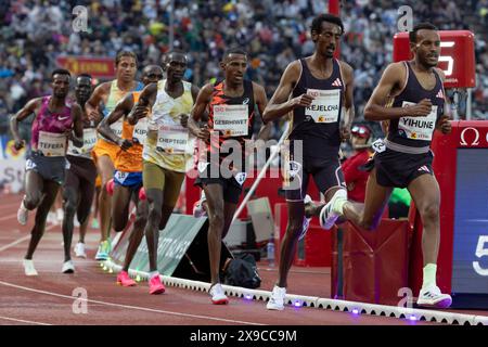 Oslo, Norvegia 30 maggio 2024 Addisu Yihune dell'Etiopia partecipa all'evento maschile 5000m della Wanda Diamond League tenutosi agli Oslo Bislett Games di Oslo, Norvegia crediti: Nigel Waldron/Alamy Live News Foto Stock