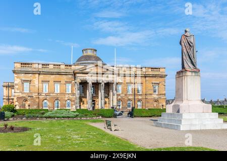 La corte dello sceriffo di Ayr risale al 1818 ed è un esempio eccezionale di corti classiche dei primi anni del XIX secolo nel paese. Foto Stock