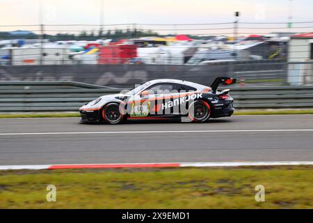 Recardo Bruins (Zwartemeer/NDL) / Steven Cho (Edmonton/CAN) / Jongkyum Kim (Suwon-si/KOR), #60, Porsche 911 GT3 Cup, Team: Hankook Competition (KOR), Motorsport, ADAC Ravenol 24H Rennen Nuerburgring, Nuerburg, 30.05.2024 - 02.06.2024, Donnerstag 30.05.2024 foto: Eibner-Pressen Augst/Jugfoto Foto Stock