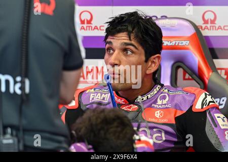 Mugello, Italia. 31 maggio 2024. Il pilota spagnolo Jorge Martin di prima Pramac Racing durante il Gran Premio d'Italia Brembo - prove libere, Campionato del mondo MotoGP nel Mugello, Italia, maggio 31 2024 Credit: Independent Photo Agency/Alamy Live News Foto Stock