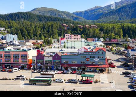 Negozio di articoli da regalo della Ketchikan Mining Company sul lungomare di Ketchikan, di fronte al molo delle navi da crociera di questo famoso porto di scalo dell'Alaska Foto Stock