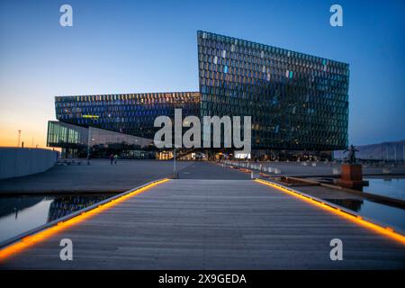 Harpa Concert Hall e centro conferenze, Reykjavik, Reykjavíkurborg, Islanda Foto Stock