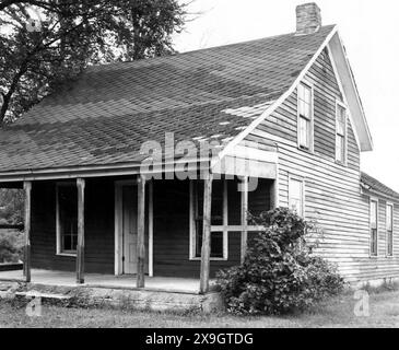 La Moses Carver House del 1881 a Diamond, Missouri, presso il George Washington Carver National Monument. La casa fu costruita dopo che un tornado demolì diverse abitazioni nella fattoria, tra cui la capanna del luogo di nascita di George Washington Carver. (USA) Foto Stock