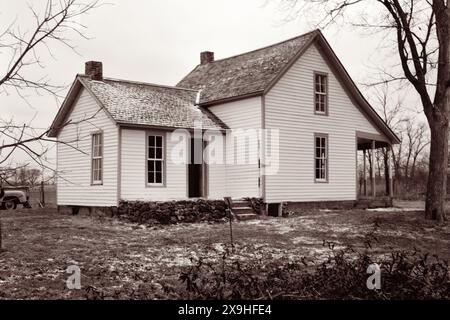 La Moses Carver House del 1881 a Diamond, Missouri, presso il George Washington Carver National Monument. La casa fu costruita dopo che un tornado demolì diverse abitazioni nella fattoria, tra cui la capanna del luogo di nascita di George Washington Carver. (USA) Foto Stock