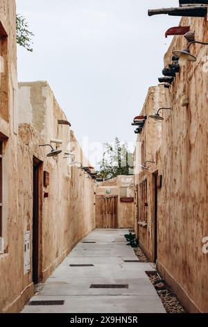 Al Wakrah, Qatar - 2 maggio 2024: Mercato storico “al Wakrah Old Souq” in Qatar. Foto Stock