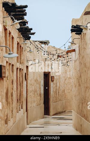 Al Wakrah, Qatar - 2 maggio 2024: Mercato storico “al Wakrah Old Souq” in Qatar. Foto Stock