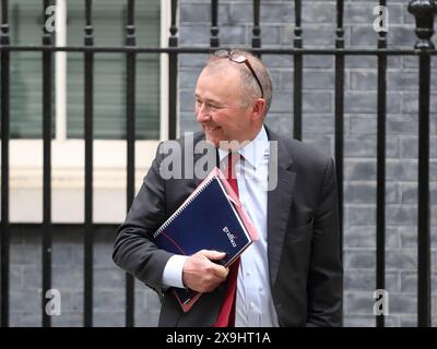 Londra, Regno Unito. 21 maggio 2024. Simon Hart, Segretario parlamentare al Tesoro (capo Whip), lascia il numero 10 dopo una riunione. Foto Stock