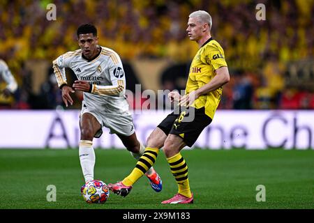 Londra, Regno Unito. 1 giugno 2024. LONDRA, REGNO UNITO - 1 GIUGNO: Julian Ryerson del Borussia Dortmund fa un passaggio durante la finale di UEFA Champions League 2023/24 tra il Borussia Dortmund e il Real Madrid CF allo stadio di Wembley il 1° giugno 2024 a Londra, Regno Unito. (Foto di Pablo Morano/Agenzia BSR) credito: Agenzia BSR/Alamy Live News Foto Stock