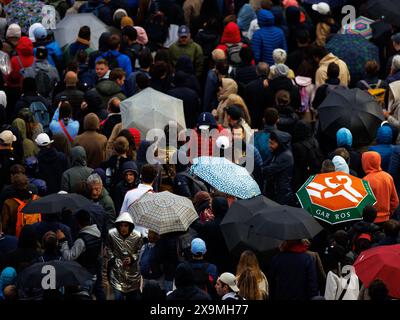 Roland Garros, 01 giu 2024: Giorni di pioggia durante gli Open di Francia 2024. Corleve/Mark Peterson Foto Stock