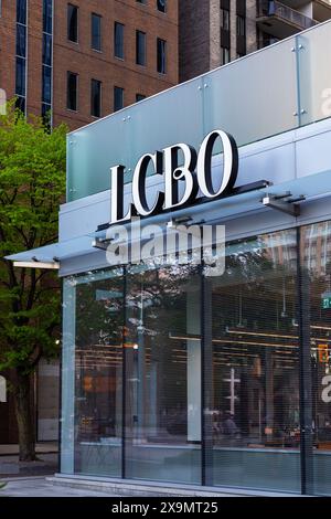 Ottawa, Canada - 16 maggio 2024: Negozio LCBO, Liquor Control Board of Ontario nel centro di Ottawa. Foto Stock