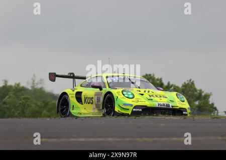 Laurens Vanthoor (Heusden-Zolder/BEL) / Thomas Preining (Cracovia/POL) / Kevin Estre (Hoechst/AUT) / Ayhancan Gueven (TUR), #911, Porsche 911 GT3 R, Team: Manthey EMA (DEU), Motorsport, ADAC Ravenol 24H Rennen Nuerburgring, Nuerburg, 30.05.2024 - 02.06.2024, Samstag 01.06.2024-Foergen: Eibner Foto Stock