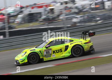 Laurens Vanthoor (Heusden-Zolder/BEL) / Thomas Preining (Cracovia/POL) / Kevin Estre (Hoechst/AUT) / Ayhancan Gueven (TUR), #911, Porsche 911 GT3 R, Team: Manthey EMA (DEU), Motorsport, ADAC Ravenol 24H Rennen Nuerburgring, Nuerburg, 30.05.2024 - 02.06.2024, Samstag 01.06.2024-Foergen: Eibner Foto Stock