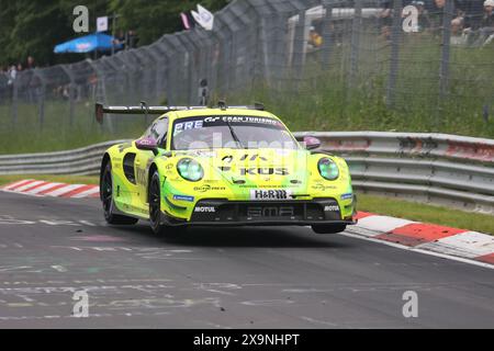 Laurens Vanthoor (Heusden-Zolder/BEL) / Thomas Preining (Cracovia/POL) / Kevin Estre (Hoechst/AUT) / Ayhancan Gueven (TUR), #911, Porsche 911 GT3 R, Team: Manthey EMA (DEU), Motorsport, ADAC Ravenol 24H Rennen Nuerburgring, Nuerburg, 30.05.2024 - 02.06.2024, Samstag 01.06.2024-Foergen: Eibner Foto Stock