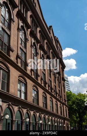 The Cooper Union Foundation Building, New York City, USA, 2024 Foto Stock