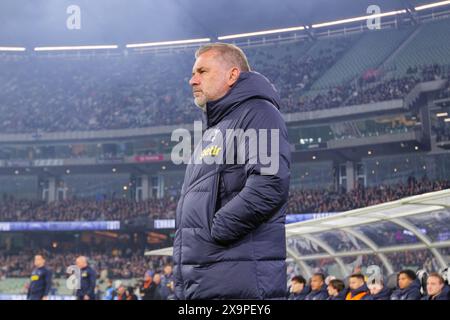 L'allenatore, Ange Postecoglou del Tottenham, guarda durante la partita di esibizione tra Tottenham e Newcastle al MCG il 22 maggio 2024 a Melbourne, Aus Foto Stock