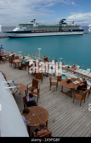 La famosa nave da crociera Constellation ormeggiata nel porto di Bridgetown, Barbados Foto Stock