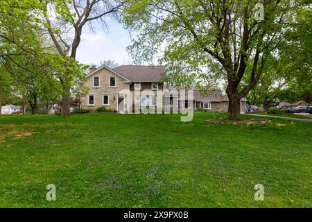 La casa colonica in pietra William and Sarah Butler restaurata nel 1846 e la fattoria nella contea di Waukesha, Sussex, Wisconsin Foto Stock