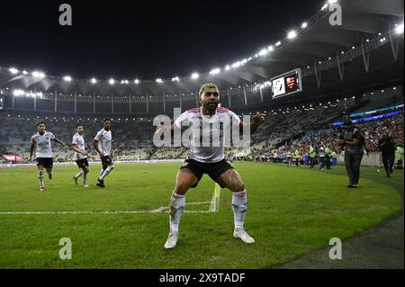 Rio de Janeiro, Brasile, 2 giugno 2024: Gabriel Barbosa, Gabigol del Flamengo festeggia dopo aver segnato una rete durante il Campeonato Brasileiro serie A partita di calcio tra Vasco da Gama e Flamengo allo Stadio Maracana Andre RicardoAlamy Foto Stock