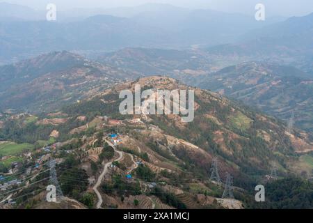 Vista aerea dei terreni agricoli su una collina nepalese Foto Stock