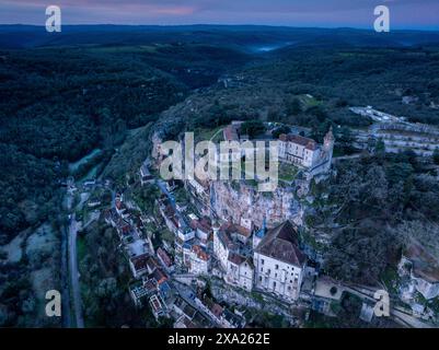 Vista aerea del Santuario di Rocamadour in Francia sulla collina Foto Stock