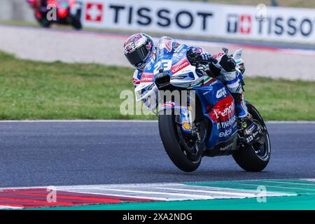 Scarperia, Italia. 2 giugno 2024. Enea Bastianini e Ducati Lenovo Team visti in azione durante il Gran Premio d'Italia Brembo MotoGP GP7 - gara sul circuito del Mugello. (Foto di Fabrizio Carabelli/SOPA Images/Sipa USA) credito: SIPA USA/Alamy Live News Foto Stock