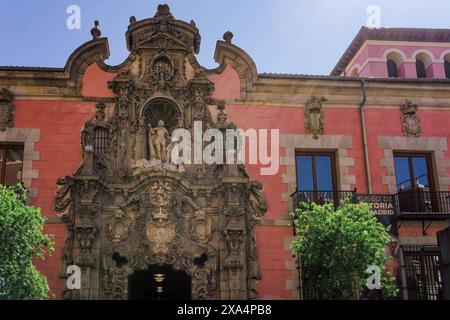 Facciata del Museo di storia di Madrid, vecchio edificio dell'orfanotrofio con esterno barocco, Madrid, Spagna, Europa Copyright: Bestravelvideo 1278-350 DATA RECORD N Foto Stock