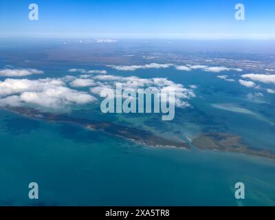 Elliot Key, (a sinistra) nel Biscayne National Park, è la più settentrionale delle vere Florida Keys. Miami, Florida. Sands Key è sulla destra. La città di Homes Foto Stock