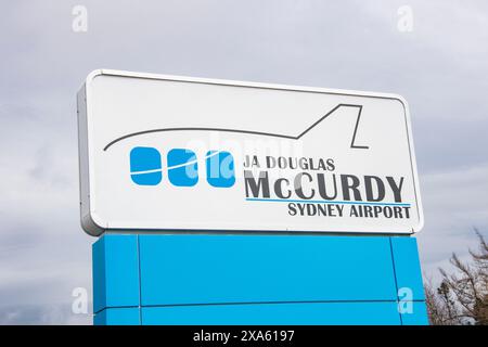 JA Douglas McCurdy Sydney Airport cartello con su scritto Glace Bay, nuova Scozia, Canada Foto Stock