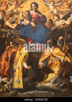 PERUGIA, ITALIA - 16 MAGGIO 2024: Il dipinto della Madonna con Sant'Agostino, Francesco e Domenico nella chiesa di San Lorenzo Foto Stock