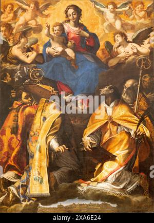 PERUGIA, ITALIA - 16 MAGGIO 2024: Il dipinto della Madonna con Sant'Agostino, Francesco e Domenico nella chiesa di San Lorenzo Foto Stock