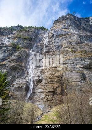 Cascate di Mürrenbach, valle di Lauterbrunnen, Alpi, Stechelberg, Lauterbrunnen, Cantone di Berna, Berna, Svizzera, Europa Foto Stock