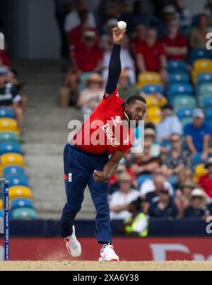 Bridgetown, Barbados. 4 giugno 2024. Coppa del mondo ICC T20 2024 - Inghilterra contro Scozia partita abbandonata dopo 10 overs a causa della pioggia mentre l'Inghilterra gioca contro la Scozia nella Coppa del mondo ICC T20 a Kensington Oval, Bridgetown, Barbados. Crediti: Ian Jacobs/Alamy Live News Foto Stock