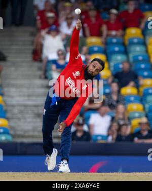 Bridgetown, Barbados. 4 giugno 2024. Coppa del mondo ICC T20 2024 - Inghilterra contro Scozia partita abbandonata dopo 10 overs a causa della pioggia mentre l'Inghilterra gioca contro la Scozia nella Coppa del mondo ICC T20 a Kensington Oval, Bridgetown, Barbados. Crediti: Ian Jacobs/Alamy Live News Foto Stock