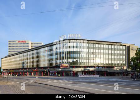 Imperial Hotel, progettato da otto Frankild con Svend Aage Hansen e Jørgen Høj, 1961; Copenaghen, Danimarca Foto Stock