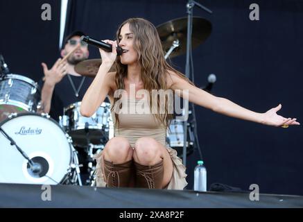 Milano, IT. 4 giugno 2024. Clara in concerto all'Ippodromo la Maura di Milano credito: Agenzia fotografica indipendente/Alamy Live News Foto Stock