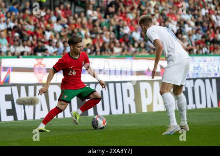 4 giugno 2024. Lisbona, Portogallo. Francisco Conceicao (26), l'attaccante del Portogallo e del Porto in azione durante l'amichevole internazionale, Portogallo vs Finlandia crediti: Alexandre de Sousa/Alamy Live News Foto Stock